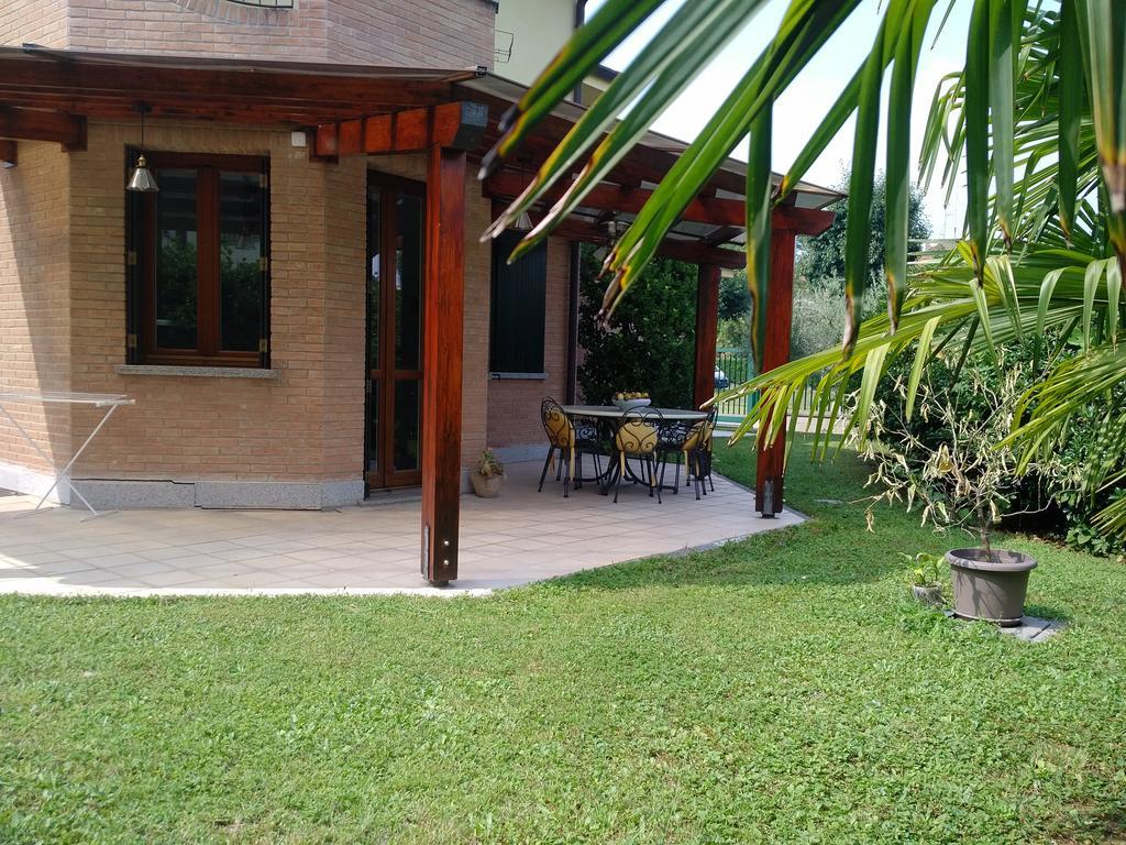 Villa Milena アレーゼ エクステリア 写真